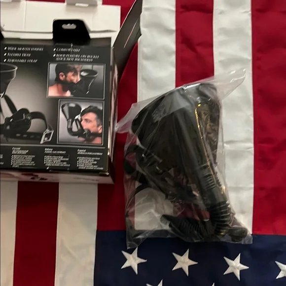 Like-new black Funnel by Master Series - Picture 6 of 13